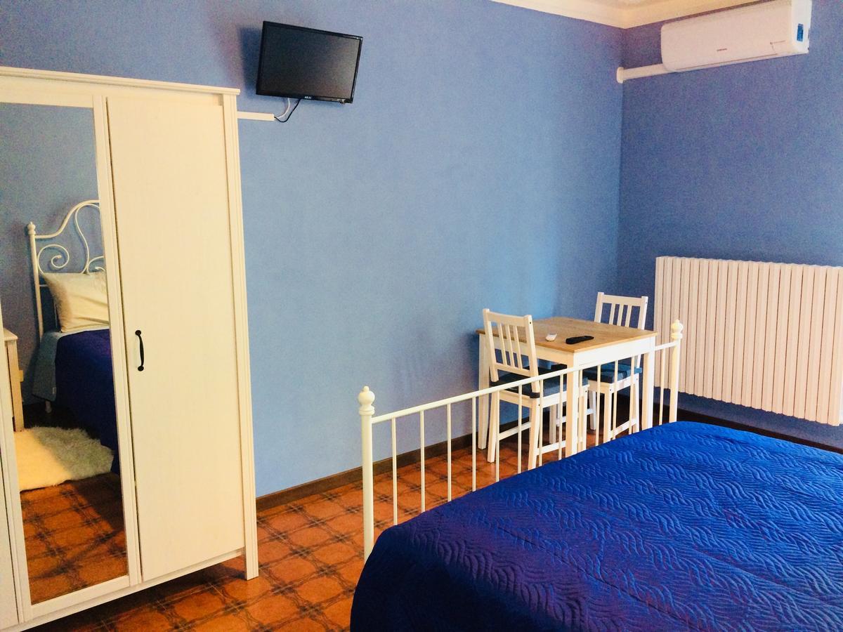 Tana Dell'Elfo B&B กาวี ภายนอก รูปภาพ